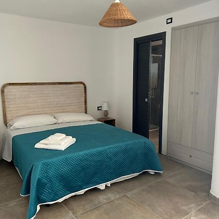 לינה וארוחת בוקר אגריג'נטו La Casa Di Pippo Flora מראה חיצוני תמונה